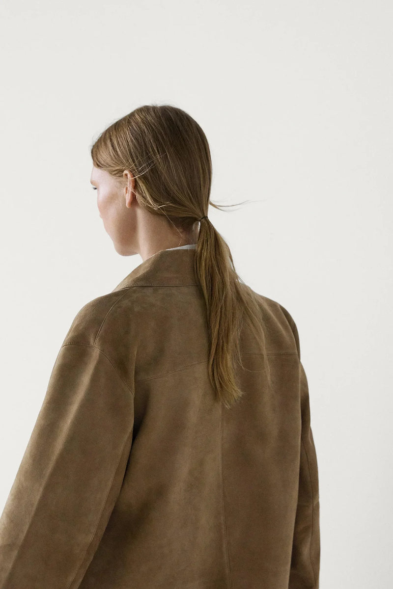 Sorelia™ | Kurze Damenjacke aus Wildlederoptik