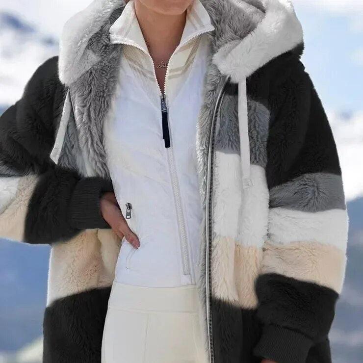 Alaska™ | Damen-Winterjacke mit Kapuze und Reißverschluss